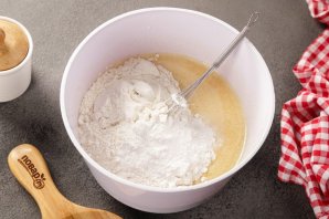 Манник на кефире в мультиварке Манник на кефире в мультиварке