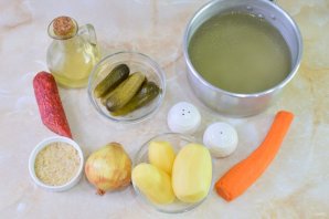 Рассольник с рисом и колбасой Рассольник с рисом и колбасой