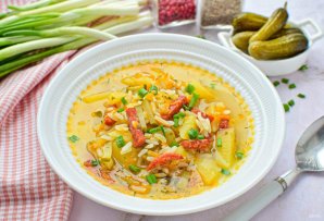 Рассольник с рисом и колбасой Рассольник с рисом и колбасой