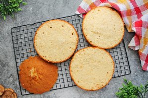 Торт с маскарпоне и малиной Торт с маскарпоне и малиной