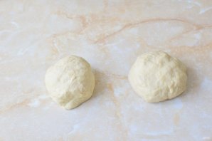Пицца с копченой колбасой Пицца с копченой колбасой