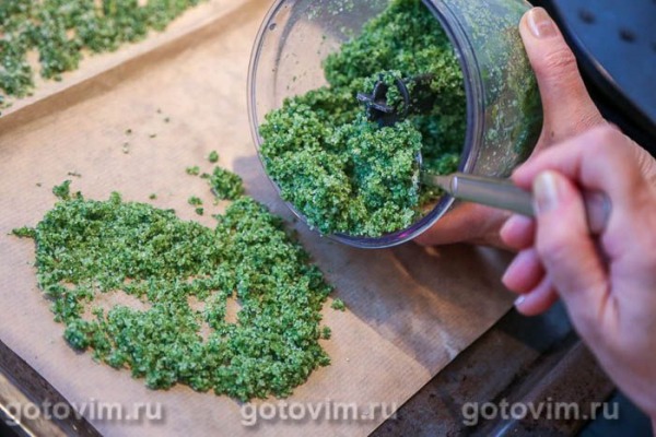 Соль с базиликом и чесноком Соль с базиликом и чесноком