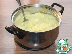 Минтай с зажаркой под соусом Минтай с зажаркой под соусом