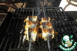 Шашлык из скумбрии с апельсином Шашлык из скумбрии с апельсином