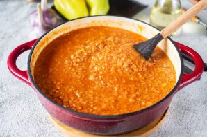 Икра кабачковая через мясорубку Икра кабачковая через мясорубку