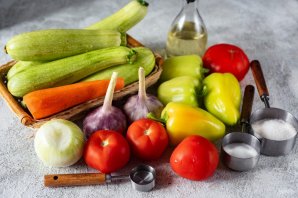 Икра кабачковая через мясорубку Икра кабачковая через мясорубку