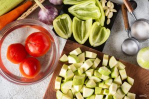 Икра кабачковая через мясорубку Икра кабачковая через мясорубку
