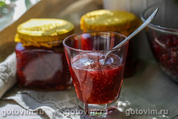 Варенье из персиков с малиной post thumbnail image