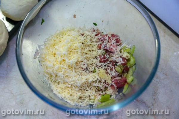 Кныши с рубленым мясом и сыром Кныши с рубленым мясом и сыром