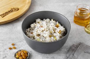 Кутья из риса с изюмом и медом Кутья из риса с изюмом и медом