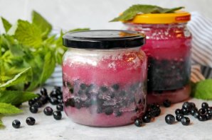 Черника с сахаром на зиму Черника с сахаром на зиму