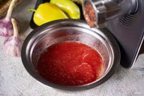 Икра кабачковая через мясорубку Икра кабачковая через мясорубку