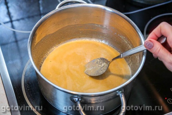 Сливочный суп велюте с лисичками Сливочный суп велюте с лисичками