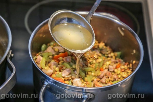 Рагу с мясом и чечевицей Рагу с мясом и чечевицей