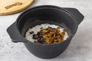 Кутья из риса с изюмом и медом Кутья из риса с изюмом и медом