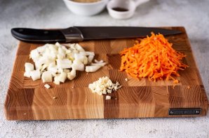 Рис с мясом в горшочках Рис с мясом в горшочках