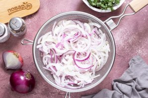 Салат из лука