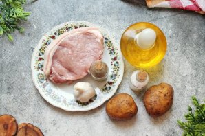 Отбивные с картошкой в духовке Отбивные с картошкой в духовке