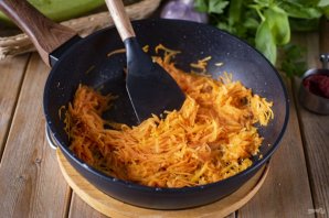 Икра кабачковая вкусная Икра кабачковая вкусная