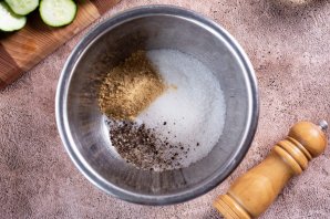 Огурцы в горчичной заливке