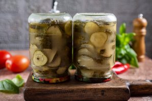 Огурцы в горчичной заливке