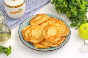 Яблочно-творожные оладьи