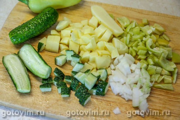 Рассольник с мясом и свежими огурцами Рассольник с мясом и свежими огурцами