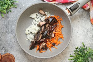 Суп с груздями