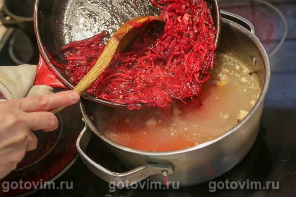 Борщ с говядиной и нутом