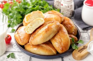 Печеные пирожки на кефире