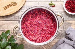 Компот из брусники