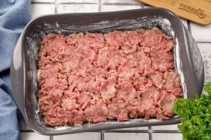 Запеканка с фаршем под соусом Бешамель Запеканка с фаршем под соусом Бешамель