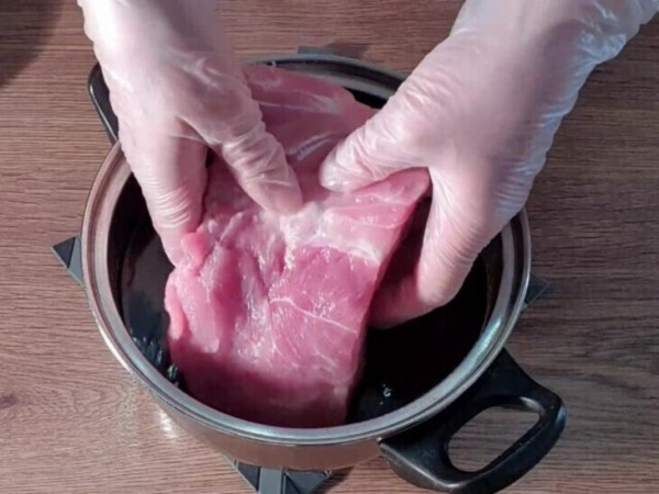 Мясная нарезка на праздничный стол Мясная нарезка на праздничный стол