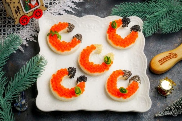 Канапе «Подковки» post thumbnail image