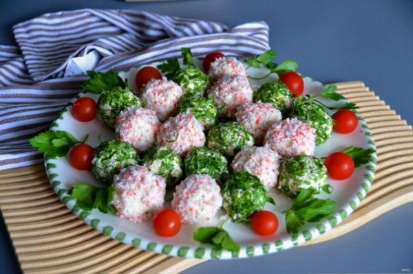 Закуска «Рафаэлло» post thumbnail image