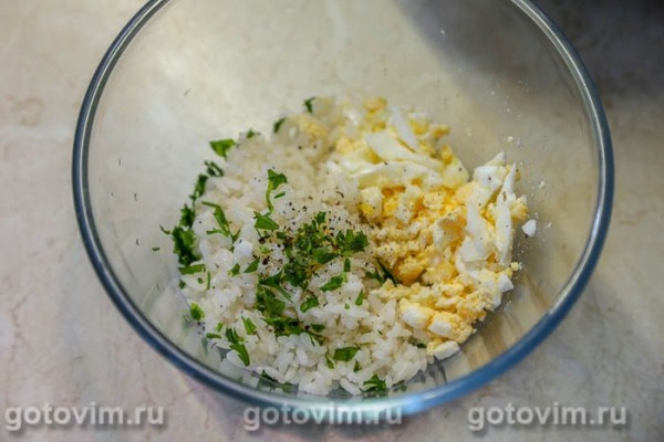 Мясные рулетики из фарша с рисом и яйцом Мясные рулетики из фарша с рисом и яйцом