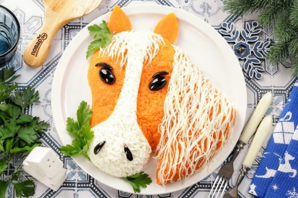 Салат «Лошадь» post thumbnail image