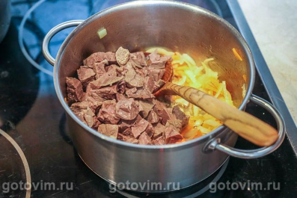Гуляш из легкого с грибами Гуляш из легкого с грибами