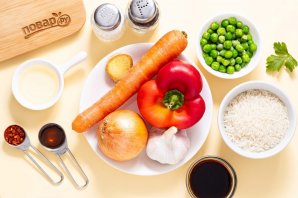 Рис по-тайски с овощами