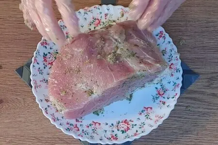 Мясная нарезка на праздничный стол Мясная нарезка на праздничный стол