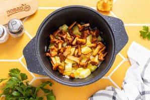 Суп из лисичек