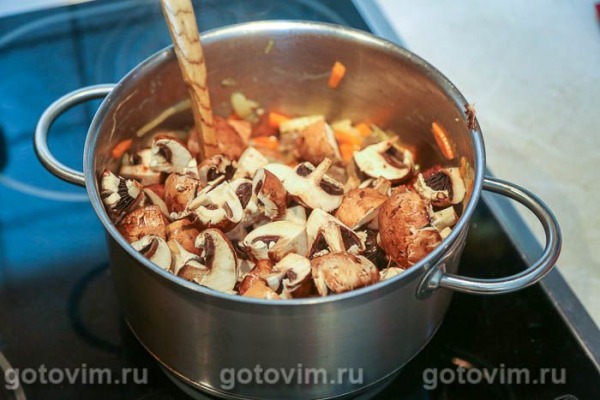 Гуляш из легкого с грибами Гуляш из легкого с грибами