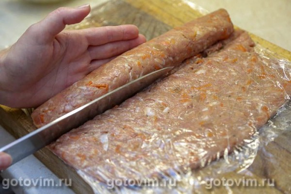 Мясные рулетики из фарша с рисом и яйцом Мясные рулетики из фарша с рисом и яйцом