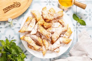 Хворост на воде хрустящий