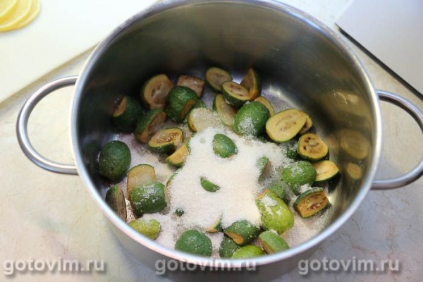 Компот из фейхоа с лимоном