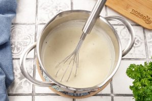 Запеканка с фаршем под соусом Бешамель Запеканка с фаршем под соусом Бешамель