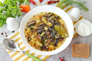 Суп с груздями