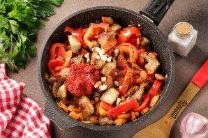 Гуляш с болгарским перцем