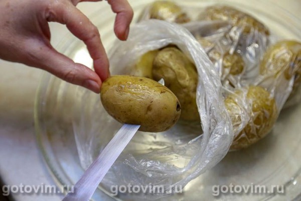 Картофель в микроволновке Картофель в микроволновке