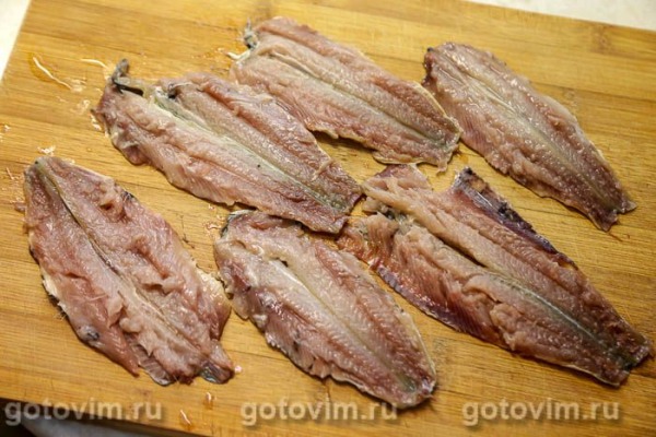 Поджарка из иваси с овощами Поджарка из иваси с овощами